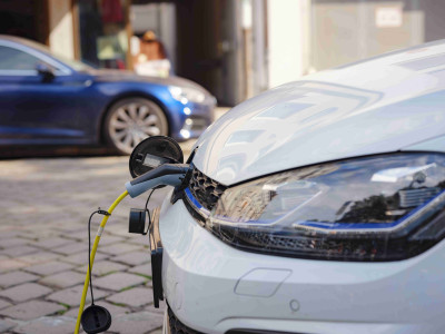 Hidden Lifecycle of EVs1
